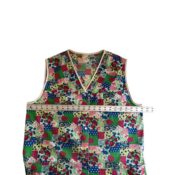 Vintage Carole Patchwork Floral Snap Front Vest Bright Colors, Size Medium - Picture 6 of 8